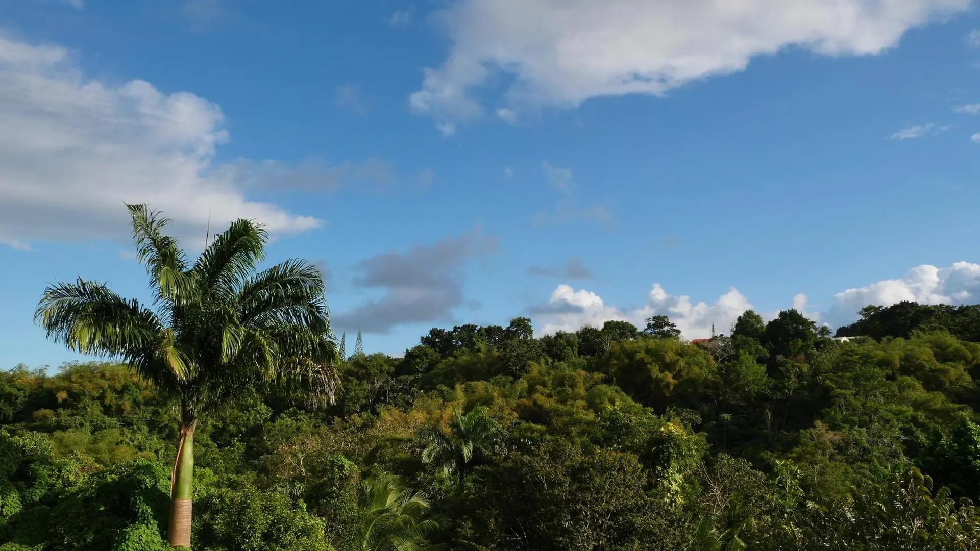 Holiday home Refuge Paradis Roussel